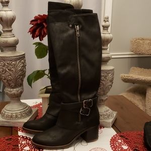 Carlos Santana "Reagan" buckle boots